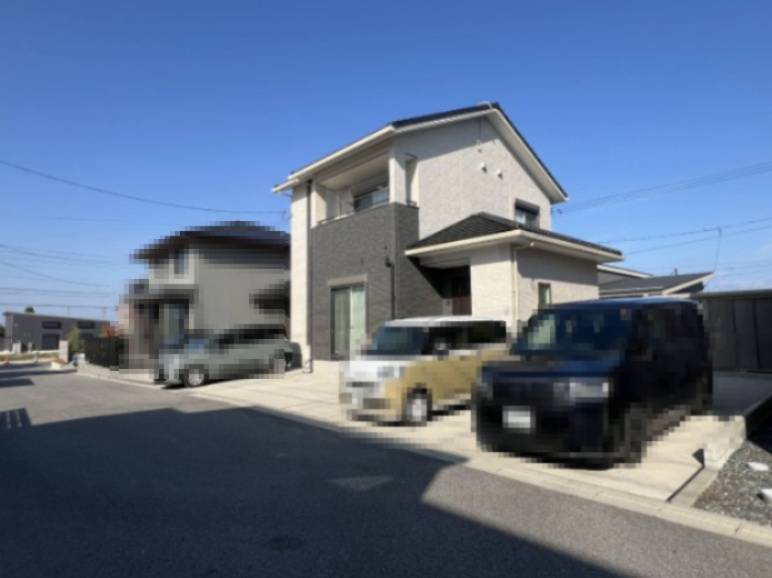 米子市尾高　中古住宅の外観