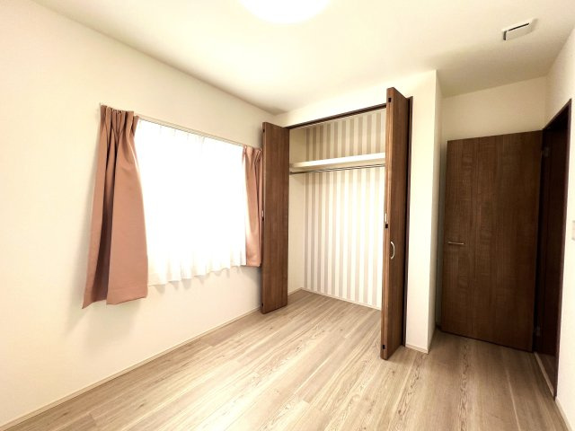 米子市尾高　中古住宅の洋室|2階