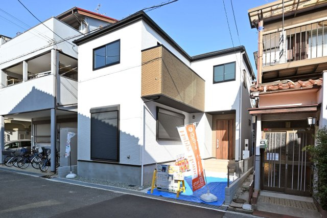 テラシエ浜田町2丁目新築一戸建て│4LDK+駐車1台可