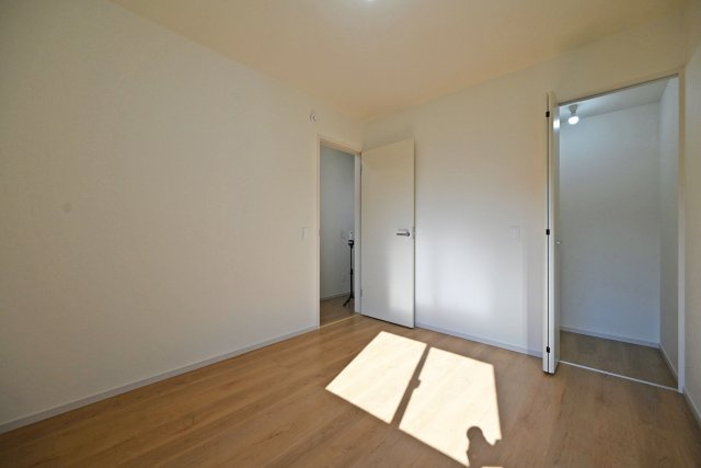 テラシエ浜田町2丁目新築一戸建て│4LDK+駐車1台可の洋室|-洋室5.2帖(2F)-