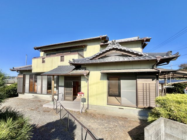 【外観】 | 磐田市合代島　大きな中古住宅 | 7DK、全室6帖以上の広さ！【新東名】新磐田スマートICまで車で3分！