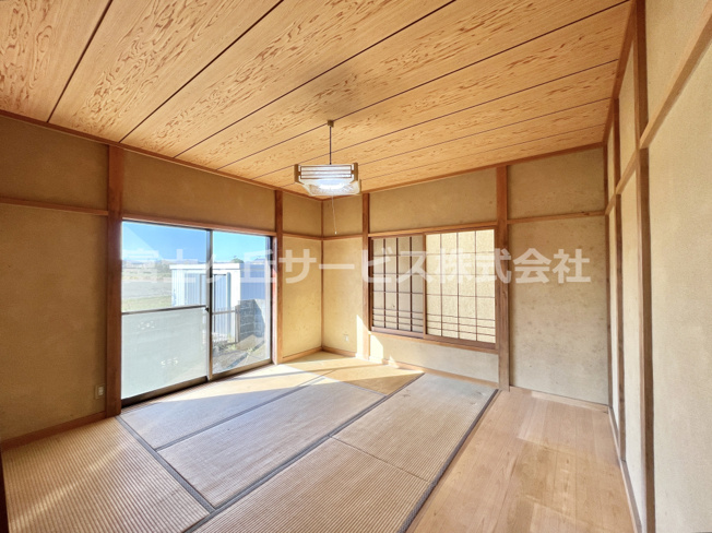 【寝室】 | 磐田市合代島　大きな中古住宅 | 1階北側の寝室8帖