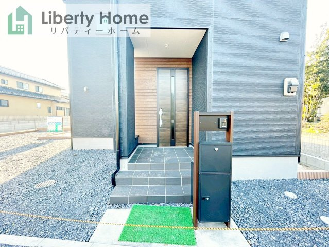 第1常総市相野谷町　新築戸建　3号棟のエントランス