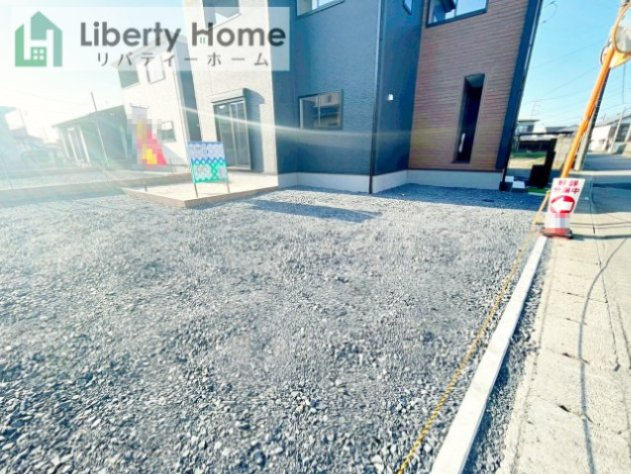 第1常総市相野谷町　新築戸建　3号棟の駐車場