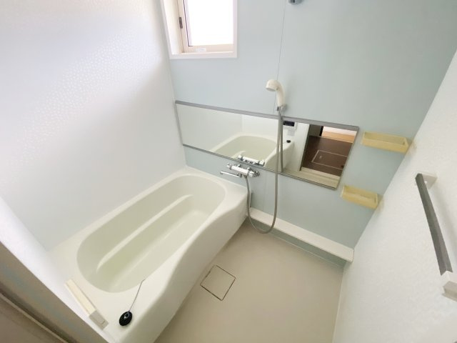 アルテシア雅２の浴室