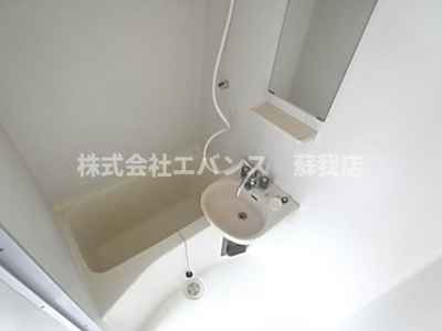 【浴室】 | ロックウェル稲荷町 | お風呂で日々の疲れを落としましょう