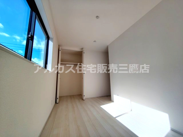 調布市深大寺元町４丁目 京王線 調布駅 新築戸建の洋室