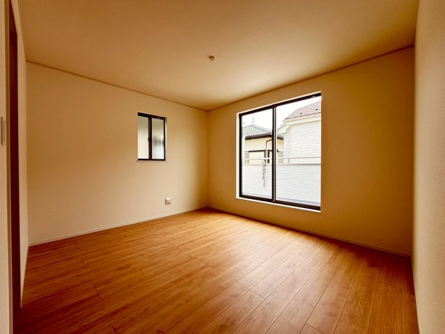 吉川市　平沼1丁目　新築戸建　全2棟の洋室|施工例です