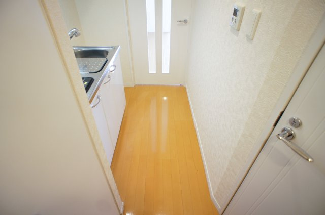 サヴォイブロードストリート　7階の玄関|別号室です。現状優先になります。