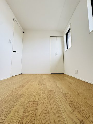 The Skip-Floor Residence – ／辻堂元町 –の洋室