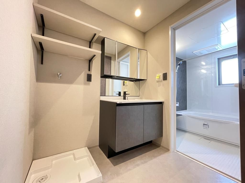 グランシティ目黒碑文谷の独立洗面台|独立洗面化粧台が付いています