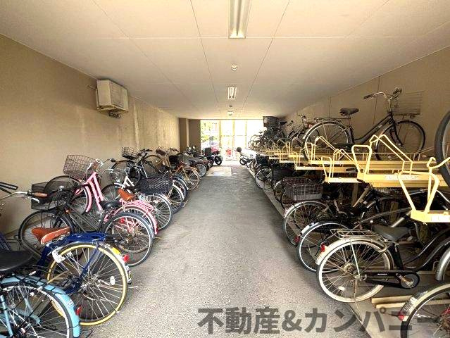 サンシティ市駅南の駐輪場|駐輪場です
