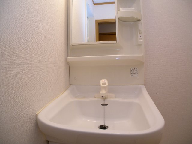 プラティークレーブⅢの洗面所