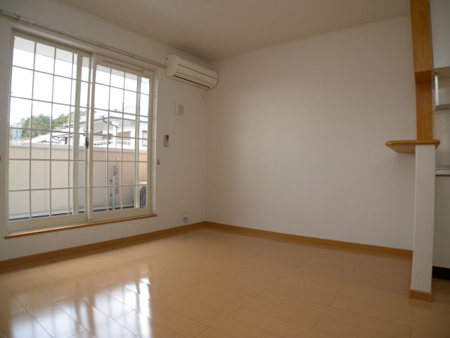 クラッセ参番館の居間・リビング