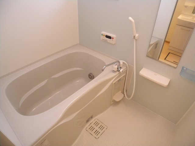 クラッセ参番館の浴室