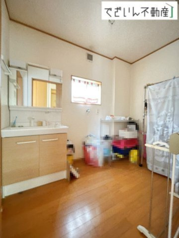 【独立洗面台】 | 桶川市加納　中古住宅   | 現地(2026年3月撮影)
