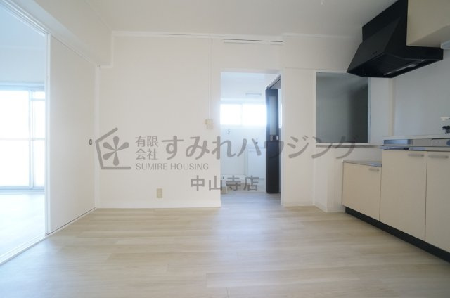 リバーコートの居間・リビング