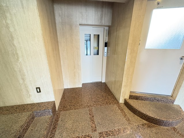 新潮通り一番館のその他