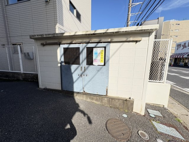 新潮通り一番館のその他