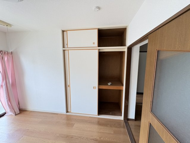 新潮通り一番館の収納