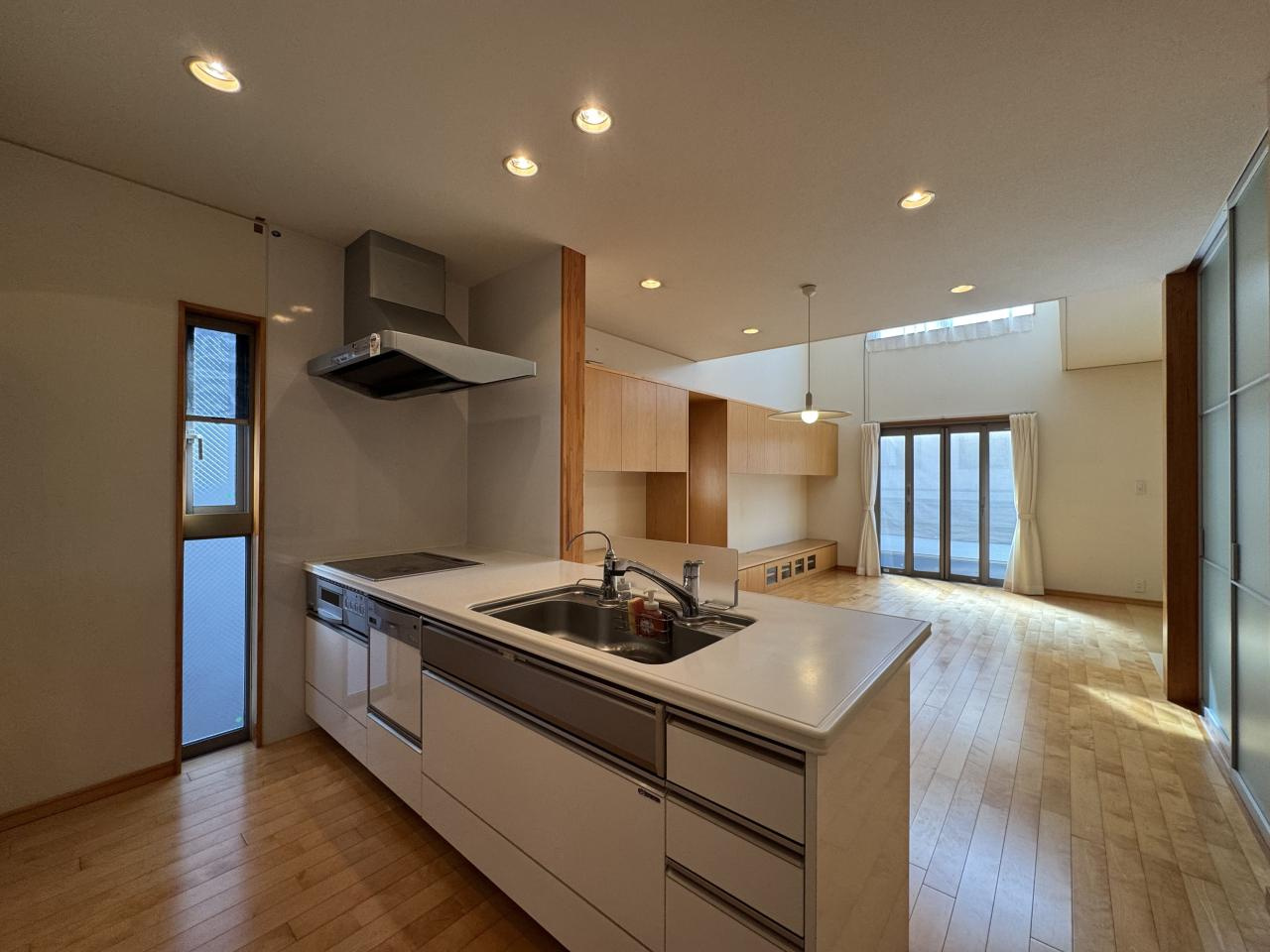 高知市百石町１丁目　中古戸建のキッチン