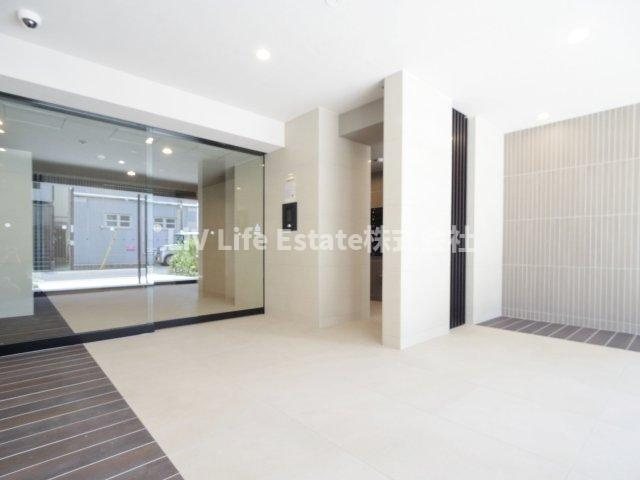 ディアレイシャス西武柳沢のエントランス