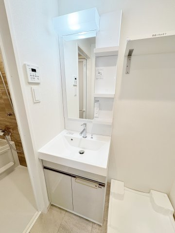 ディアレイシャス西武柳沢の洗面所