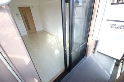 【バルコニー】 | フロレスコ昭和町 | バルコニー