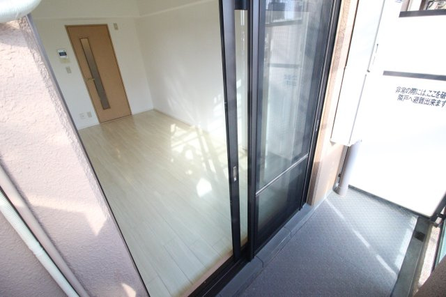 【バルコニー】 | フロレスコ昭和町 | バルコニー