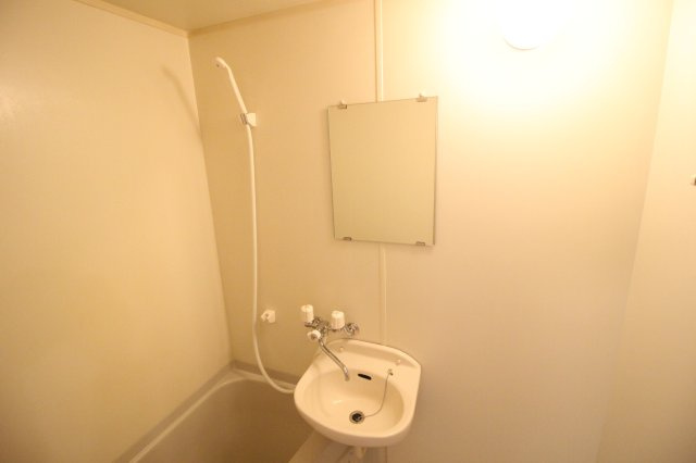 【洗面所】 | フロレスコ昭和町