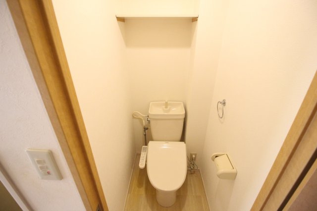 【トイレ】 | フロレスコ昭和町 | ウォシュレット付きトイレ