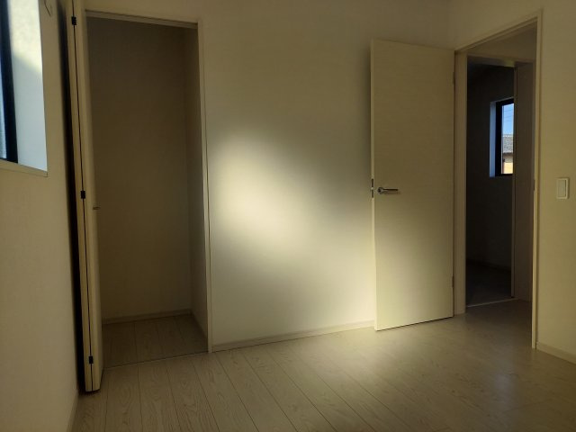 宝塚市中山桜台2丁目新築一戸建の洋室|2階洋室約5.2帖