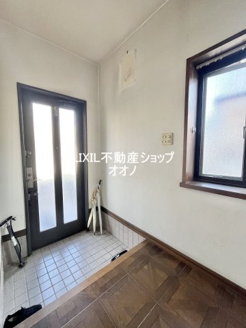 【玄関】 | 久喜市鷲宮5丁目　中古一戸建