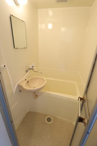 【浴室】 | アミティハイツ今市