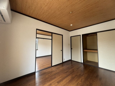 【洋室】 | シオン花咲 | ※同タイプの別の部屋の写真です。