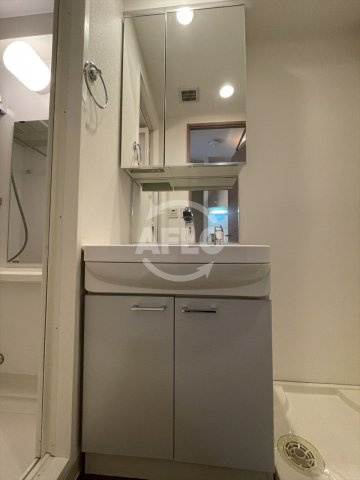 アーバネックス大阪城WESTの独立洗面台|アーバネックス大阪城WEST　独立洗面台