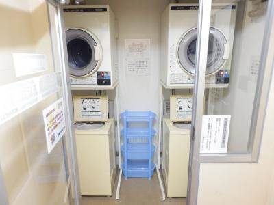 サンハイツまつばらのその他|敷地内コインランドリー