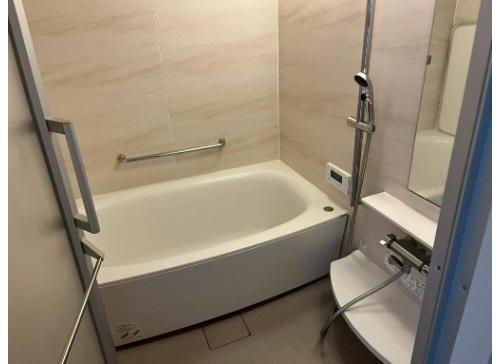 ジオ西宮北口ガーデンズ NE棟の浴室