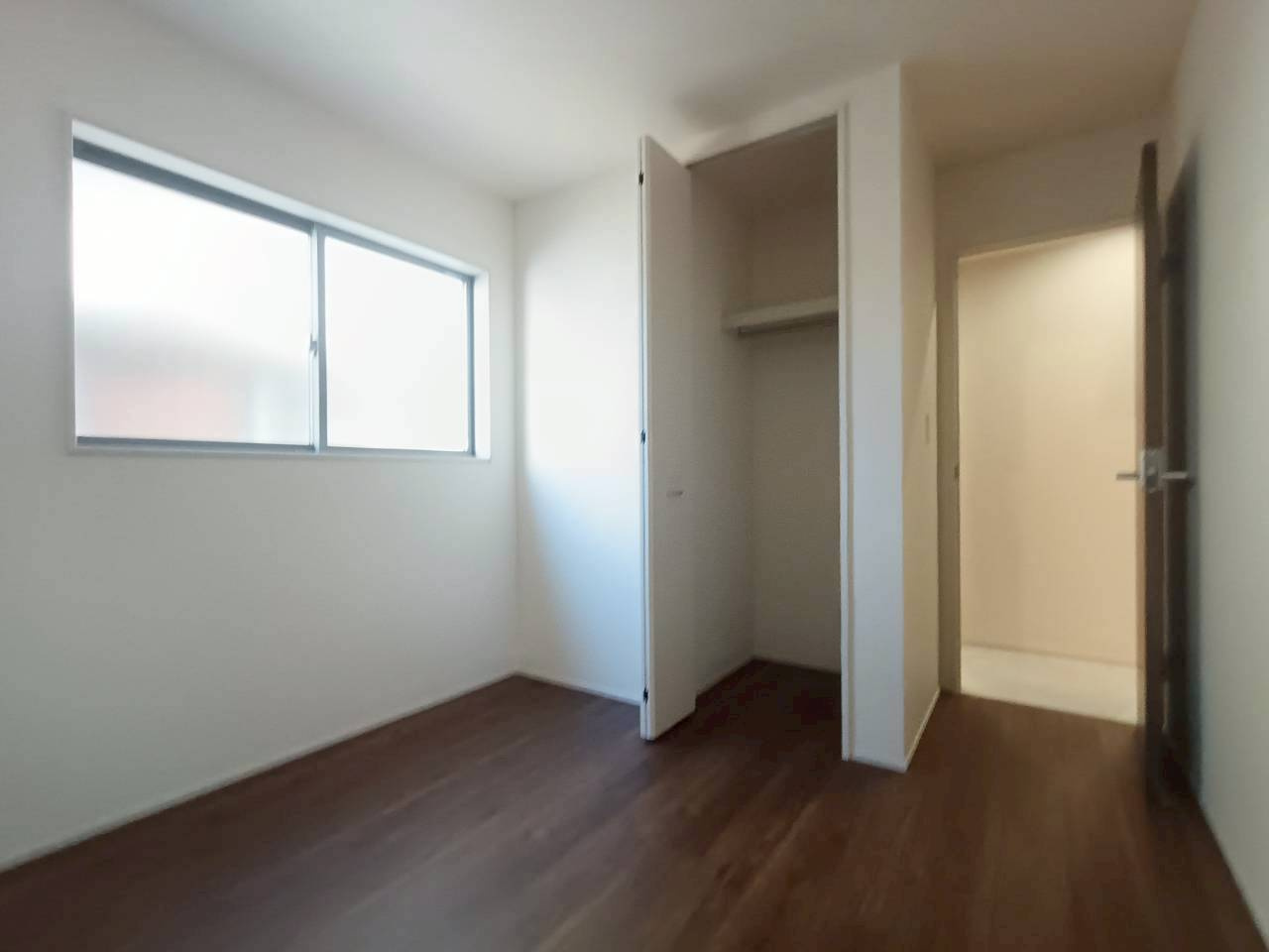 三郷市　戸ケ崎1丁目　新築戸建　全1棟　の洋室|コンパクトで使いやすい洋室です