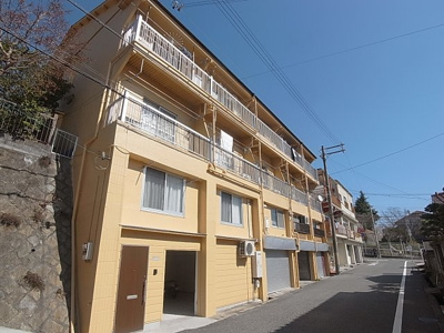 【外観】 | セビーヌ鈴蘭台 | 爽やかなオレンジ調の素敵な外観