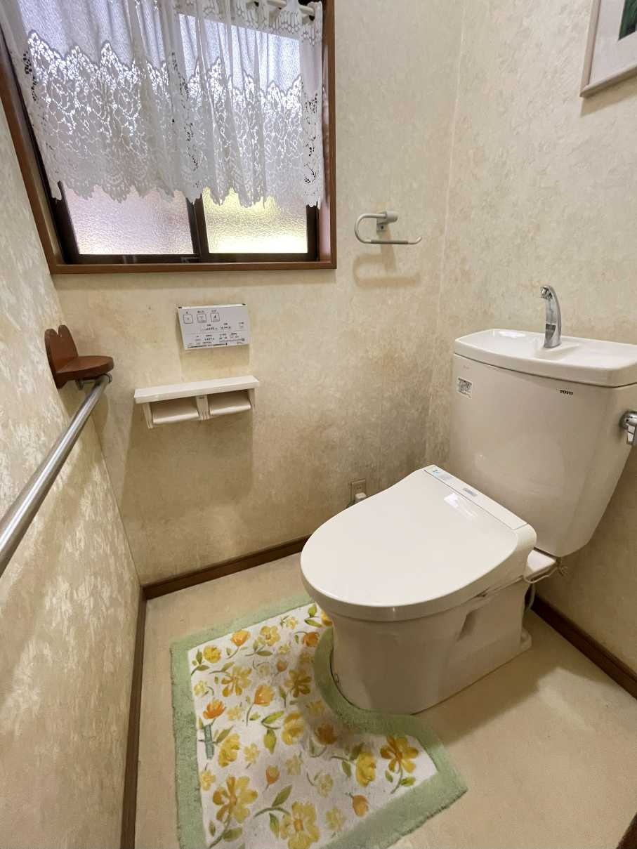 あきる野市留原　中古戸建のトイレ|１階トイレ