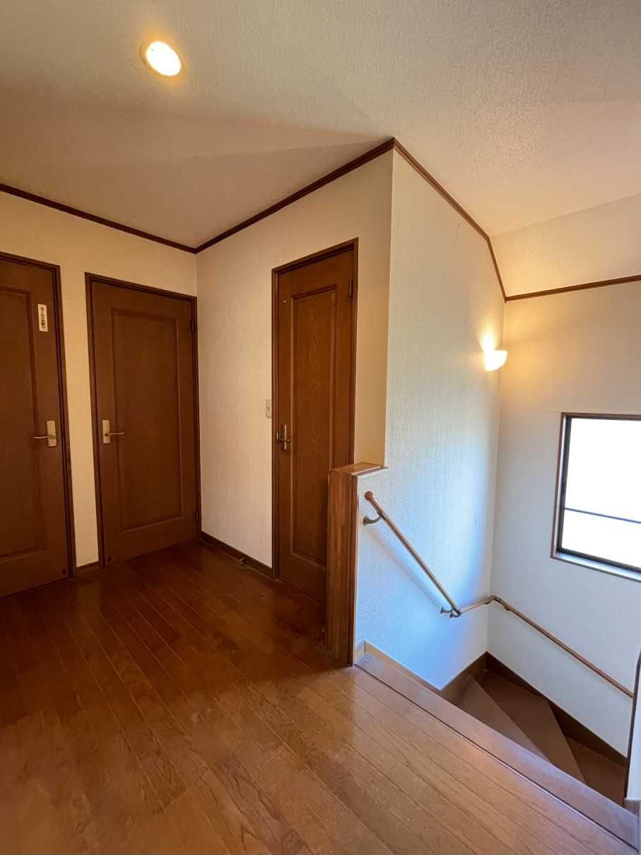 あきる野市留原　中古戸建のその他共用部分|２階ホール