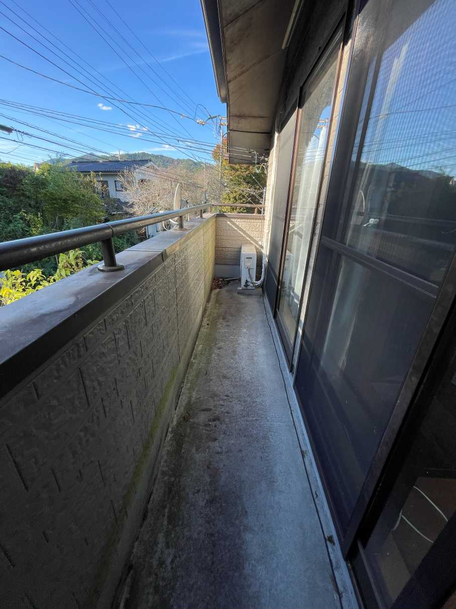あきる野市留原　中古戸建のバルコニー|西側洋室バルコニー