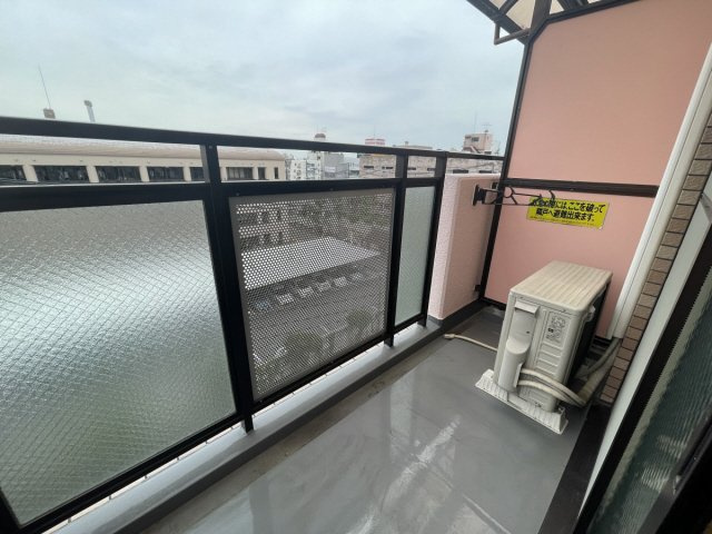 シーズ六甲道のバルコニー