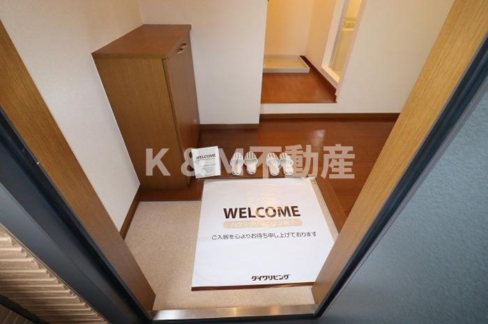 シャレー馬橋の玄関|きれいな玄関です