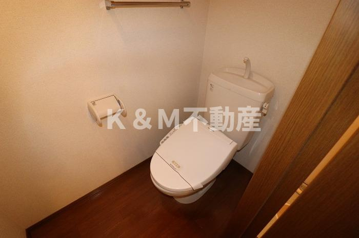 シャレー馬橋のトイレ|ゆったりとした空間のトイレです