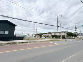 【前面道路含む現地写真】 | 川越市下赤坂　建築条件なし売地　西武新宿線『本川越駅』バス27分　【福原小学区】