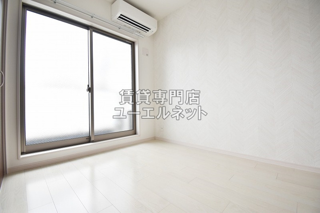 【寝室】 | F asecia Reine | 洋室3.6帖