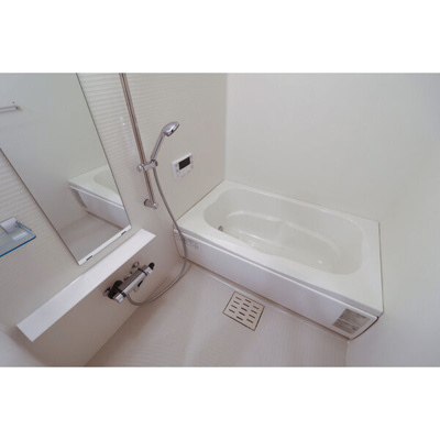 【浴室】 | TOPAZ江坂 | ゆったり過ごせるお風呂です