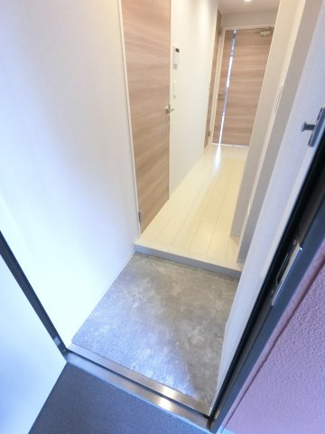 アーバンシャトー千葉中央の玄関|※反転タイプ